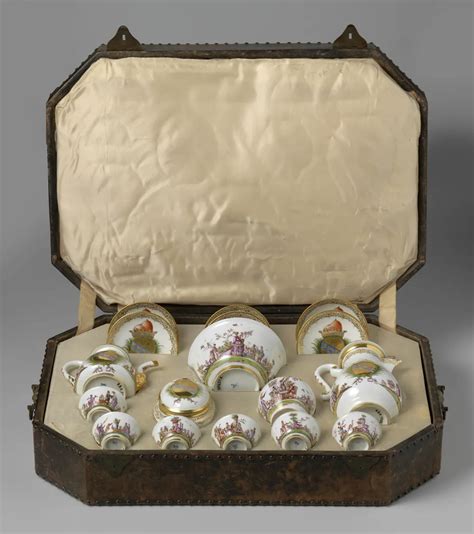 looted punay|A New Exhibition in Amsterdam Explores the .